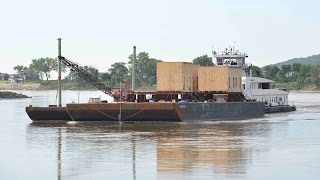 RAW Missouri River barge [upl. by Rapsac]