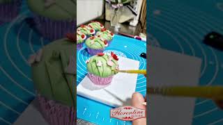 Tutorial Cupcakes de Mariposas y Caracolillos Encantados Un Mundo de Fantasía en Florentine [upl. by Wenger44]