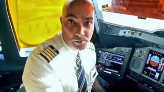 How to fly the worlds largest passenger aircraft  Airbus A380  Emirates Airline [upl. by Jennie]