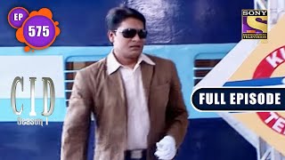 Team CID को Train में मिला एक Secret Trunk  CID सीआईडी Season 1  Episode 575  Full Episode [upl. by Aniratak422]