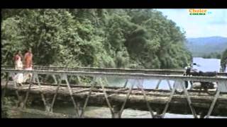 Kizhakkunarum Pakshi  Malayalam Movie Song [upl. by Yroggerg]