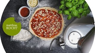 Pizza einfach selbst gemacht  mit der KitchenAid und TschimmHook [upl. by Caraviello]