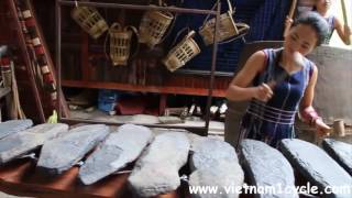 Vietnam Lithophone  Co gai vot chong [upl. by Yorle]