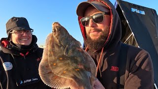 UK Beach Fishing Catching Plaice With Wayne Hand amp Dr Gem Stapelton 4K [upl. by Lydia]