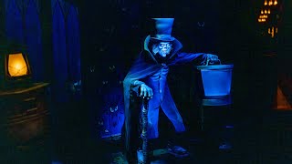 Hatbox Ghost Scene in Haunted Mansion  LowLight 4K  Magic Kingdom 2023 [upl. by Ryon]