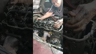 Nissan vanette fixing cylinder head [upl. by Ellennad]