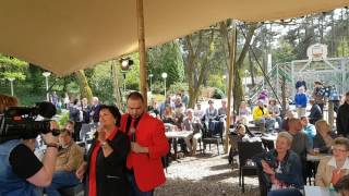 IK VERLANG ZO van Janneke de Roo en Frans Kas bij t artiestenfestival te eerbeek lokatie coldenhove [upl. by Aciraj]