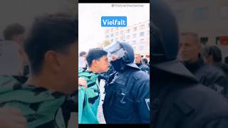 Polizei vs Vielfalt🇩🇪✈️ afd memes deutsch deutschland shorts lustig satire ytshorts islam [upl. by Ileak]