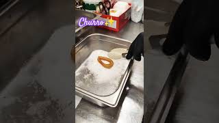 Churro Um Clássico Delicioso 🍩✨ ComidaDeRua Churros vivendonaitalia [upl. by Medora]