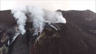 La parte sommitale del vulcano Stromboli [upl. by Netaf4]