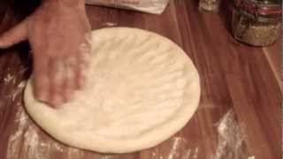 Pizza selbst gemachtPizzateigHefeteigFlammkuchenteigPizza Dough RecipePizza Grundrezept [upl. by Aiuqram]