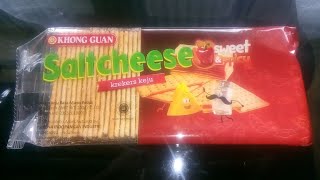 Review Produk 1288  Khong Guan Saltcheese Sweet amp Spicy [upl. by Ressan]