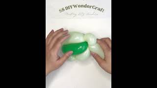 How to Make a Balloon Frog in 60 Seconds diy craft balloon BalloonFrog BalloonAnimals [upl. by Gem932]