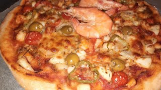 recette de pizza aux fruits de mer😋بتز بالفواكه البحر رائعة وسهلة 😋😋🔔👈 [upl. by Delanos]