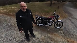 Kawasaki W800 Review [upl. by Azilanna]