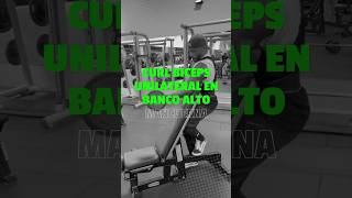 CURL BICEPS UNILATERAL BANCO ALTO HOMBRE Tutorial GYM [upl. by Sil702]