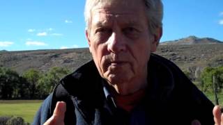 Robert Bateman Talks Art at 2013 SKB Workshop [upl. by Consuelo]