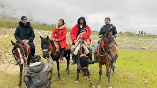 5°C मैं हुआ Oxygen कम in Gulmarg 🥶  Going to Gulmarg P2  Kashmir  Kashmir diaries EP  12 [upl. by Lohner]