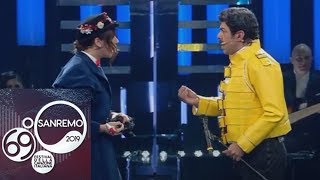 Sanremo 2019  Pierfrancesco Favino e Virginia Raffaele un tuffo nei musical [upl. by Ygiaf]