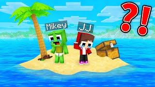 How Baby Mikey and Baby JJ Survived Alone On The Island in Minecraft Maizen [upl. by Nessnaj]