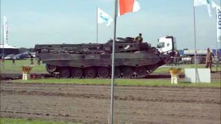 Leopard Recovery Tank quotBuffelquot Tractor Pulling [upl. by Aimahc]