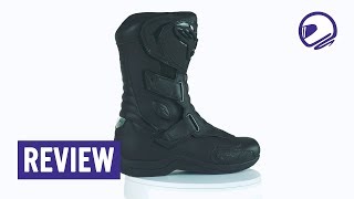 Alpinestars Radon Drystar motorlaars review  MotorKledingCenter [upl. by Gemoets]