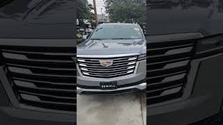 2022 Cadillac Escalade vs 2022 Cadillac Escalade ESV [upl. by Pucida]