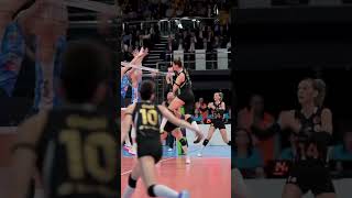 Smaç vurulan videolara bu şarkı çok yakışıyo volleyball kesfetkusmuyuz keşfetbeniöneçıkar [upl. by Aerdnael76]