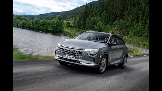 Waterstofauto Hyundai NEXO  Van der Linden Groep [upl. by Lunette]