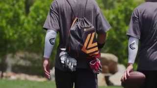 Cutters Rev Pro Glove [upl. by Akenom]