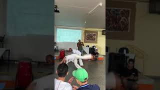 Apresentação dos Mestres de capoeira na EEMario Franciscon [upl. by Yumuk367]