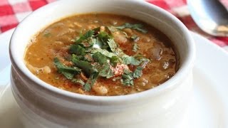 White Bean Chicken Breast Chili  Easy amp Healthy Chicken Chili Recipe [upl. by Ahsinit]