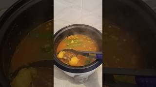 🍲Tumbukiza made in a rice cooker beef stew tumbukiza foodie slowcookerrecipe [upl. by Sandon]