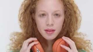 Parrot Zik 20  clip officiel  Cobrason [upl. by Ikilisav558]