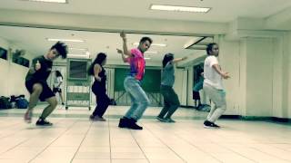 Johnny  Yemi Alade Choreography By M Mazlan [upl. by Chamkis]