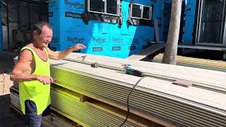 Installing James Hardie Prime Line weatherboards [upl. by Elrae]