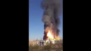 Texas Gas Plant Explosion Anadarko gas refinery near Orla FIRE fight large explotion [upl. by Nell]