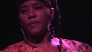 Dezarie at the Independent Jah know Aug 4 2009 [upl. by Zurkow452]