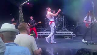 One Night of Queen Hammer to Fall  Gawsworth Hall Macclesfield 29062024 [upl. by Anirak]