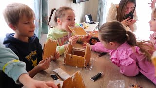 Making gingerbread houses with the kids 😊  The Radford Family [upl. by Ssecnirp38]