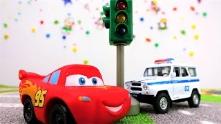 Videos para niños  Carritos aprenden los colores [upl. by Anaeco780]