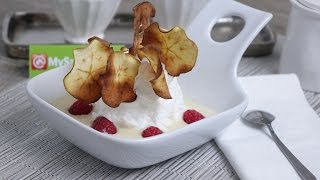 Ile flottante saveur vanille chips de pomme verte et framboises [upl. by Rennane]