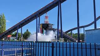 Stormforce 10 Ride At Drayton Manor [upl. by Zebedee130]