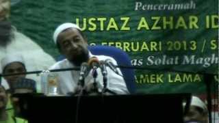 Ustaz Azhar Idrus  Manusia Tidak Sedar Diri 23 Februari 2013 [upl. by Festa]