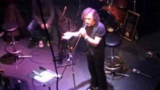 papakonstantinou vasilis MAMA  LIVE on 26  04  2010wmv [upl. by Anderer656]