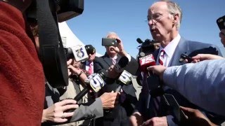 Governor Bentley scolds reporters in Mobile after asking about affair [upl. by Mabel]