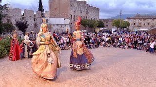 Gegants de Cassà de la Selva a Montblanc [upl. by Laetitia]