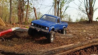 solo run trailing wpl c24 skala 116 rchobbycar rcminiscale rccar [upl. by Ronyar475]