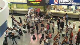 오페라 플래시몹부산역 Flashmob OperaPusan Station [upl. by Akiam]