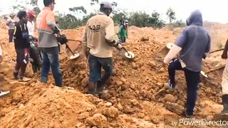 VEJA QUANTA GENTE COM APARELHO ACHANDO OURO NO MARANHÃO  Cortes Adriano Pedras Preciosas [upl. by Toiboid]